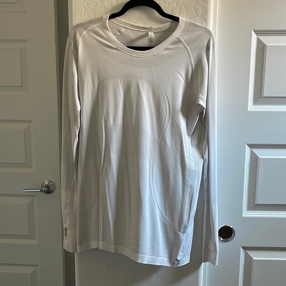 lululemon athletica Tops - Lululemon Swiftly Tech long sleeve